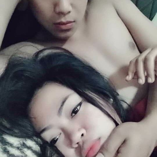 Alex69598558's tweet photo. Love u My Wife😘😘😘 https://t.co/L7lgjvV7dG