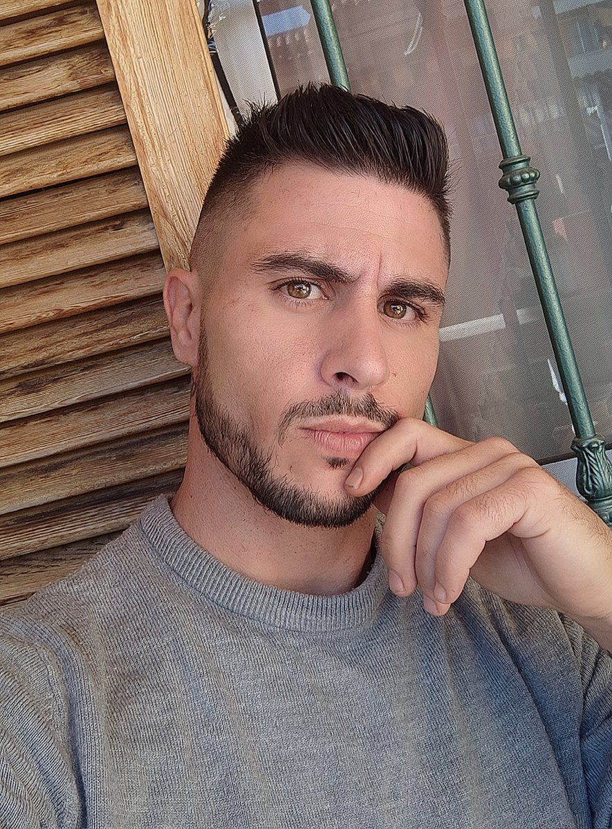 El_yuma2's tweet photo. Sesión peluquería+barbería😋😋 https://t.co/7DmJrcevNF