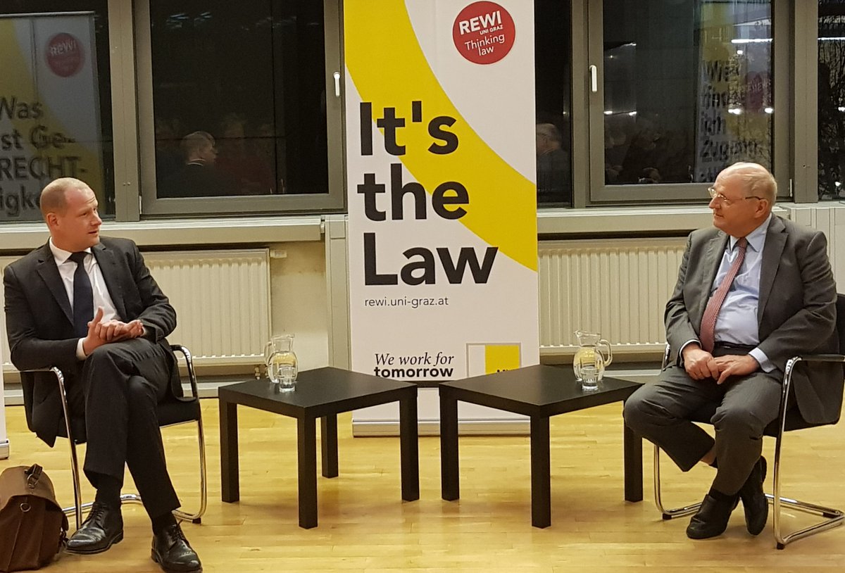 rewiunigraz's tweet photo. "Was können wir uns leisten?"
Eine spannende Diskussion im DEAN´S TALK zwischen Dekan Christoph Bezemek und dem Präsidenten des #Fiskalrats Christoph Badelt (@ChristophBadelt) an der #REWIUniGraz. https://t.co/qaNIOADBZt