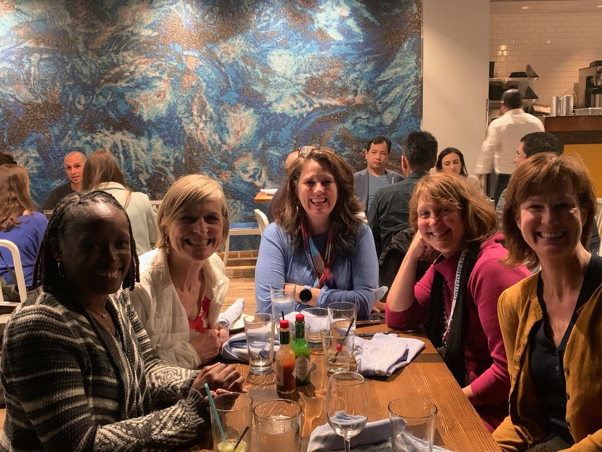 These folks fill my cup!
<a href="/APHAPHN/">APHA Public Health Nursing</a> #APHA2022 
#Leadership #PHNurses