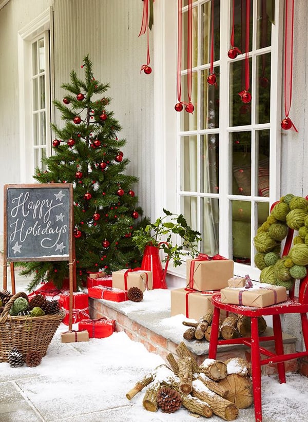 OneKindesign's tweet photo. 50+ Fabulous outdoor Christmas decorations for a winter wonderland https://t.co/4xuYfRoTnM https://t.co/tu1sp7XHL3