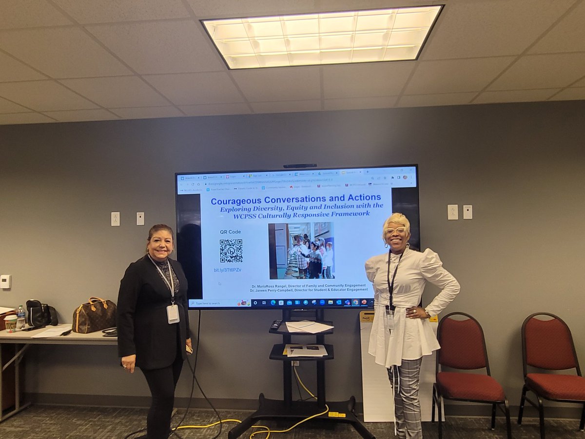 SpcTkey's tweet photo. Wonderful session with Dr.Maria Rosa Rangel and Dr. Janeen Perry- Campbell.
#WCPSS#EquityandInclusion# #SPCTraining https://t.co/Q2AJpg0pUc