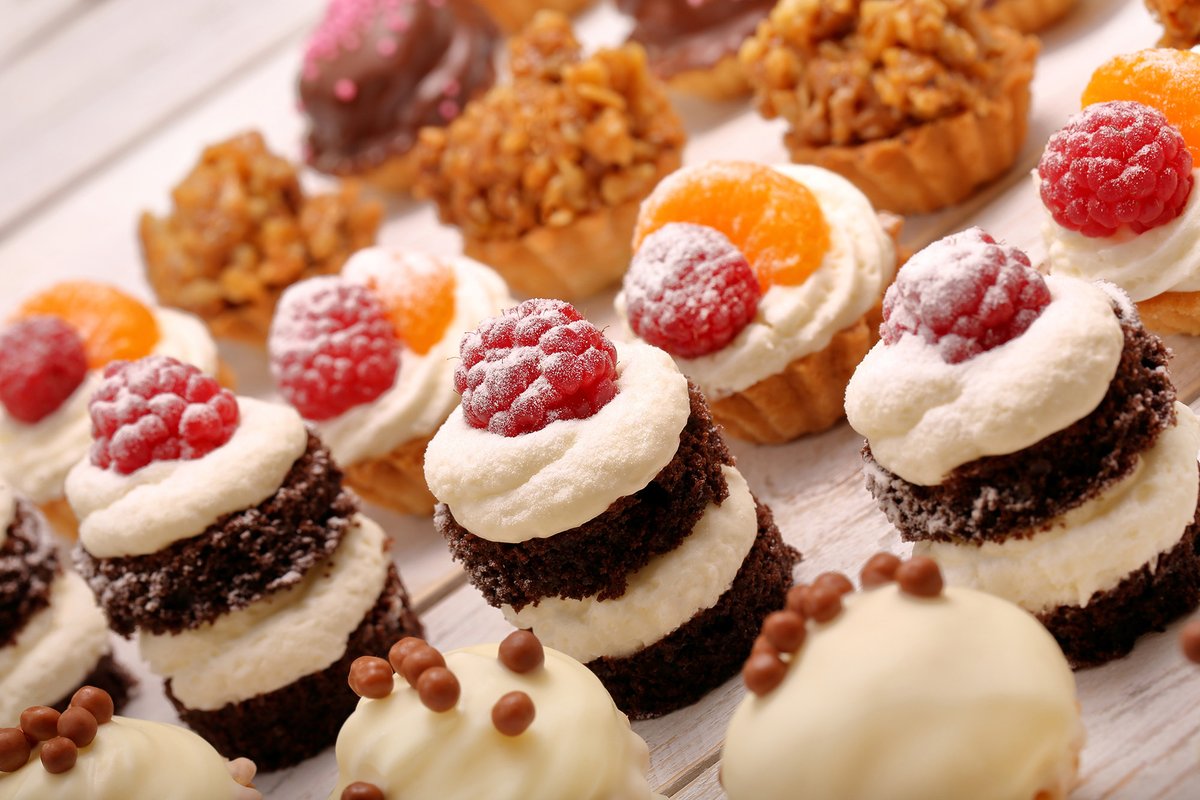 Stressed about too much “Season’s Eatings” for the holidays? Lucette Talamas, a registered dietitian with Baptist Health, has easy-to-digest tips on how to make mindful eating part of your holiday plans. bit.ly/3hwRMks