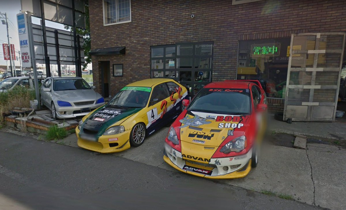 Cars_SV's tweet photo. Another japanese shop, another few gems. This time, a Nissan PAO, and a crashed Honda Integra Type R DC1 plus Integra DC2 and EK Civic touring cars. That Toyota Altezza does not look stock either
An interesting selection
Hokkaido, Japan - September 2016 #SV_Classics #SV_Tuners https://t.co/UFdqQ0jsMc