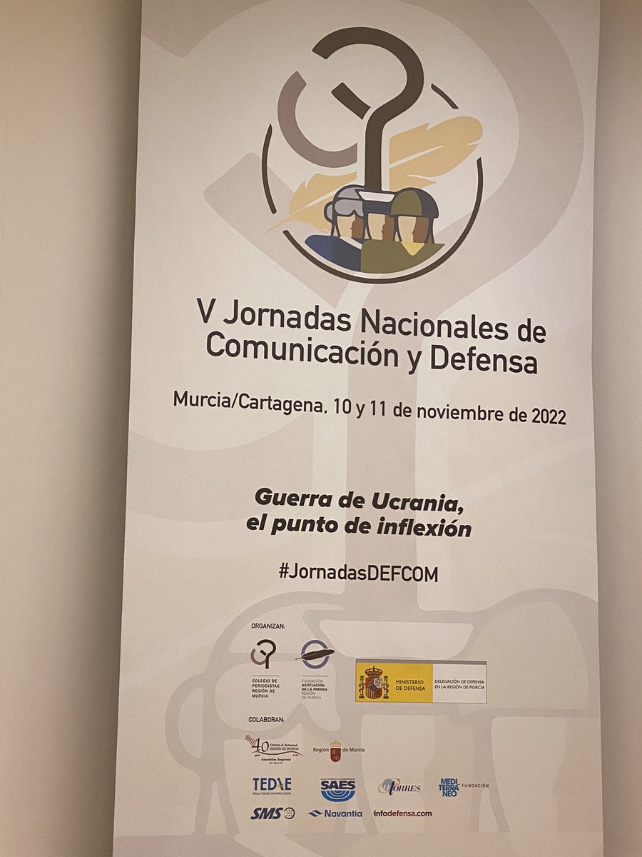 GSForte's tweet photo. “No vamos a decir que los tertulianos son el cáncer de la profesión. Eso@ya lo sabemos” Dice @AlfonsoBauluz ahora en las Jornadas Nacionales de Comunicación y Defensa en Murcia y Murcia
@PeriodistasRM 
#jornadasDEFCOM
Medio oficial @Infodefensa
@jadeheras 
@andreu_arturo https://t.co/7llvgHOTA4