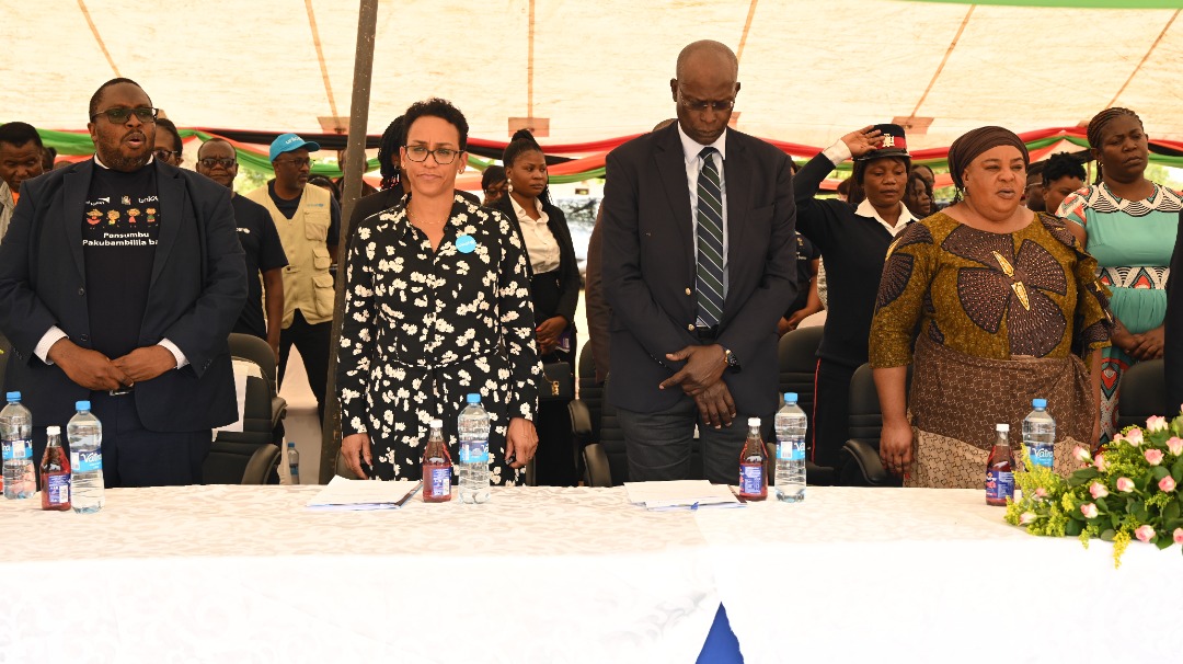 WorldVisionZamo's tweet photo. Earlier today, @WorldVisionZamo, in partnership with @unicefzambia &amp; the #Zambian Government, launched the community-based #EarlyChildhoodDevelopment (ECD) program in #Chongwe District, which focuses on cognitive development, social, emotional, spiritual, &amp; physical. #ZREAD. https://t.co/iYndkdaaBm