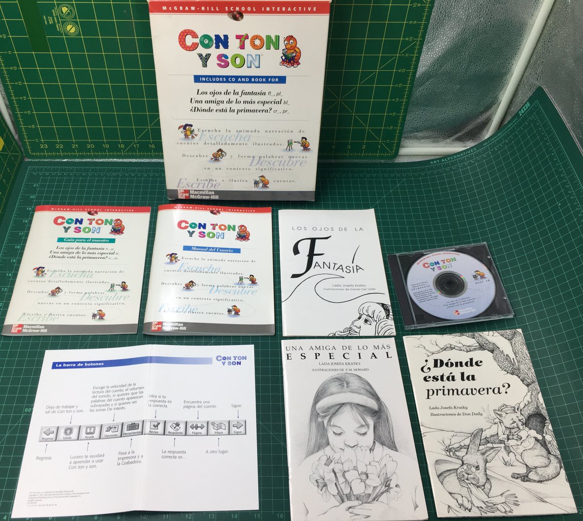 RetroTechMuseum's tweet photo. Con Ton Y son - McGraw Hill School Interactive (1997)

Con Ton Y Son translates to "With Rhyme and Reason".

This #software was designed for #schools to teach #Spanish using a #computer. Learn using spoken words, context, pictures, and more.
#educational #retrocomputing #learning https://t.co/wMTRS5oMUx