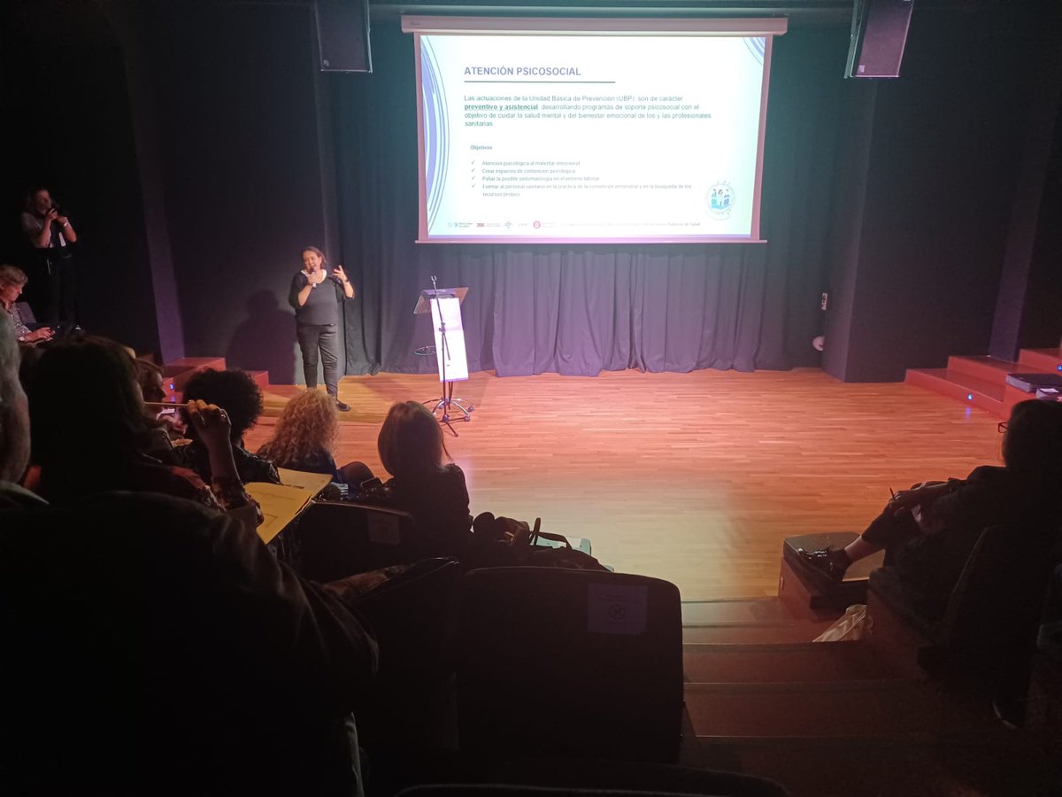 Per últim, professionals de diferents àmbits presenten les seves ponències i exemples de bones pràctiques sobre #RRHH i #Igualtat. #congresorhigualdad