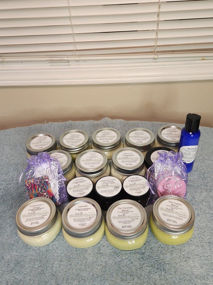 InPhusions is a small Black, queer + trans owned business specializing in handmade skincare  infused with cannabis for chronic pain, eczema, &amp; more!🍃

Use the code TOPSURGERY22 for 20% off!👌🏿

Shop - inphusions.com/shop