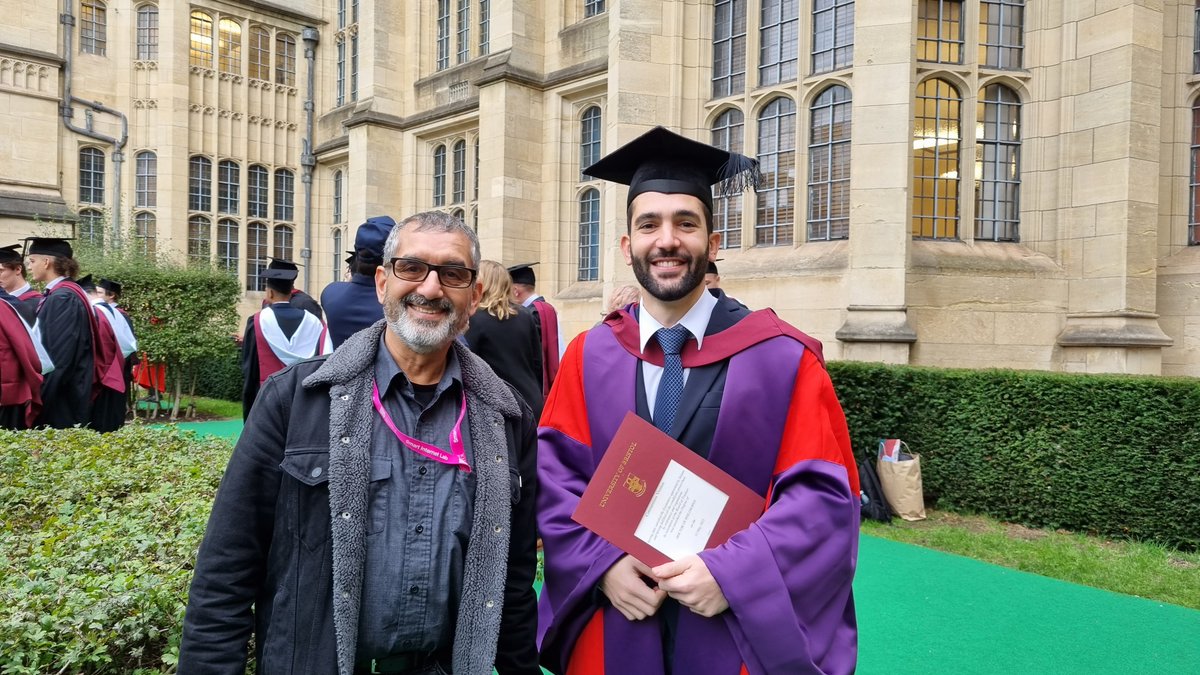 bristol_smart's tweet photo. Congratulations to @Bi02Bi @cvrontosc and @StavTypo @JasonSh93345028 who graduated today! @NetworksBristol @BristolCSN @UoB_Engineering @BristolUni #graduation #youdidit #PhD #MSc  #bristolgrad https://t.co/pbzfUJ6uS9