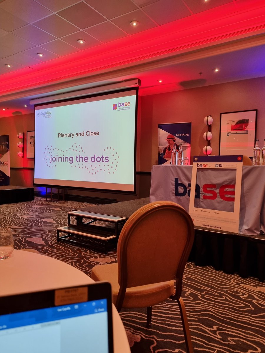 thesnakestweet's tweet photo. Well, that's a wrap at #base2022 and almost the end of my travels for a little bit. Great conference though so keep on ...https://t.co/FgnaScBB2N https://t.co/hivJjhr87u