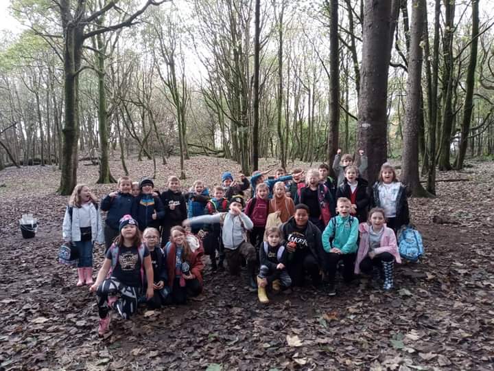 Thanks to year 4 from @Maesyrhaulps for two days of epic adventures!! You smashed all the challenges - making fire, building waterproof shelters, purifying water and you did it all as a team!
Awesome skills, enjoy the rest of your 'I'm a survivor' topic! Steph 🔥