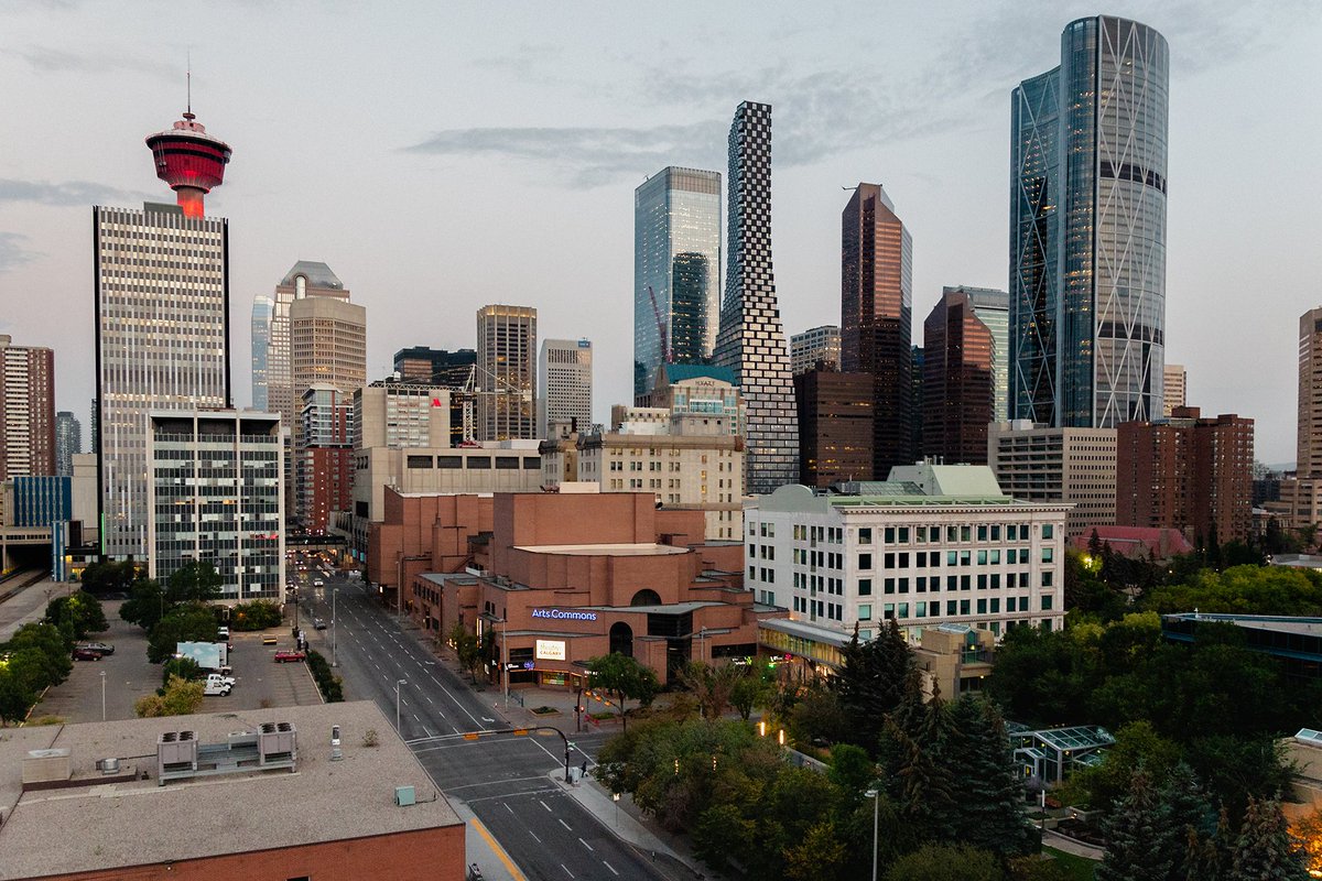 Calgary is a city that is innovative, inclusive and creative. As the third most diverse city in Canada, there are over 120 languages spoken in the city. 

Explore community ➤ livetechlovelife.com #LiveTechLoveLife