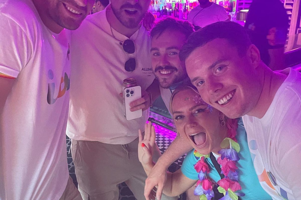 Vinny Dingle Bradleyfan (@vinnydinglex4) on Twitter photo 