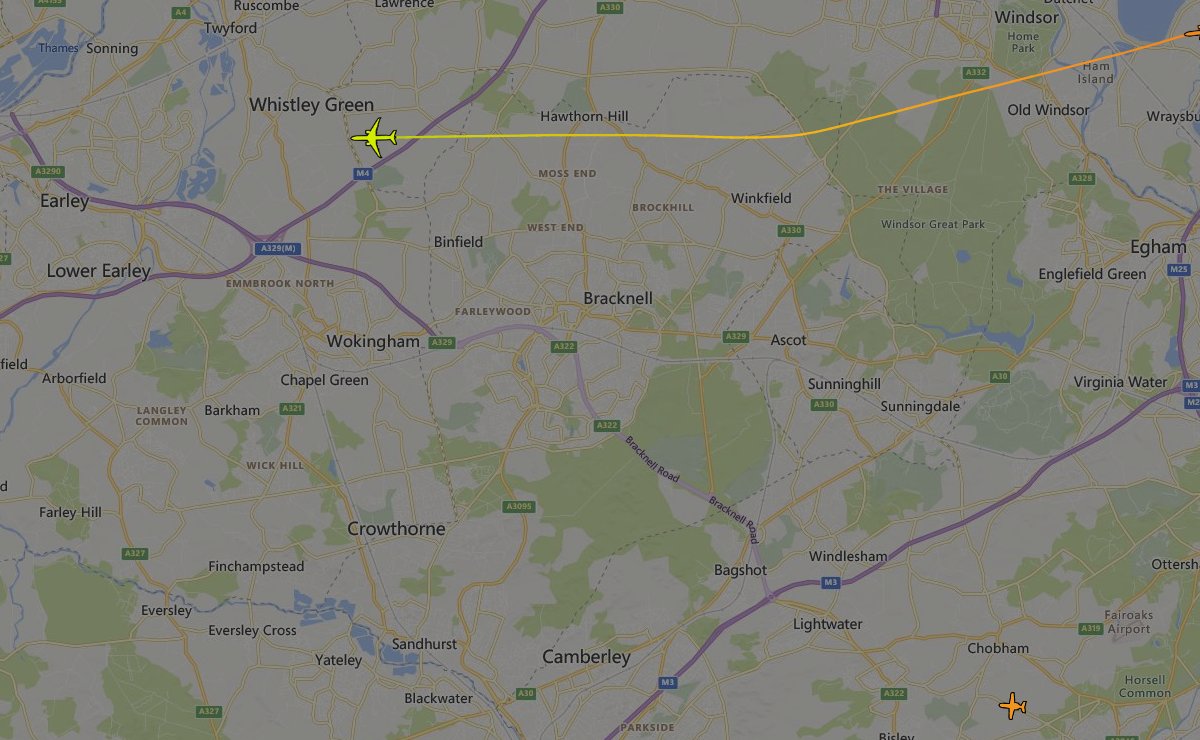 🇬🇧 G-RAES #SPEEDBIRD #BAW189 LHR-EWR: 2.7mi away heading W, travelling 277mph @ 6100ft #Heathrow #Departure [British Airways - #BOEING 777-236] [86 Tracked Flights @ 05:03:28 PM] #AboveBracknell #RG12 #RG42 #ADSB I've seen this aircraft 189 times before!