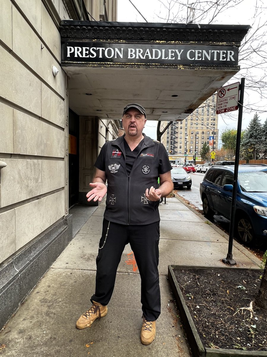 Dennis Rodkin (@dennis_rodkin) on Twitter photo If there’s anything bigger than Dan Ivankovich, who’s 6’ 11”, it’s his plan to revitalize the 96-yr-old Preston Bradley Center on Lawrence Avenue. I’ll talk about it on <a href="/WBEZreset/">Reset with Sasha-Ann Simons</a> after 11:45. If there’s anything bigger than Dan Ivankovich, who’s 6’ 11”, it’s his plan to revitalize the 96-yr-old Preston Bradley Center on Lawrence Avenue. I’ll talk about it on <a href="/WBEZreset/">Reset with Sasha-Ann Simons</a> after 11:45.