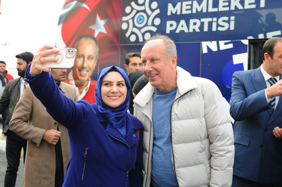 vekilince's tweet photo. Ağrı Merkez ve Tutak'da yurttaşlarımızla buluştuk. 

85 milyon tek yürek olup memleketimizi aydınlığa ve düzlüğe biz çıkaracağız 🧿 https://t.co/aDtAGAq1L9