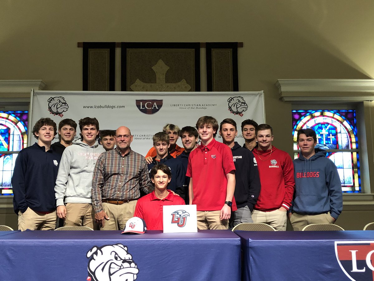 BenBlair2023's tweet photo. Signing day ceremony. Officially a Flame! @LibertyBaseball @jaxonsc @mwilliams2929 https://t.co/x09COlR90K