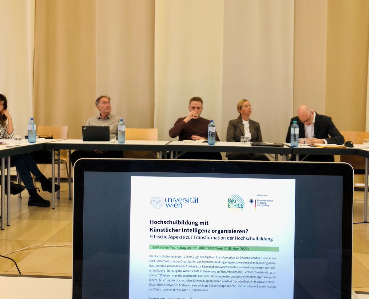 Vom 7. bis 8. November fand unser Projektworkshop statt. Es gab spannende Vorträge, konstruktives Feedback zu unseren Zwischenergebnissen, fruchtbare Diskussionen und viele neue Inputs. Wir starten jetzt voller Motivation in die Endphase! #KI #Hochschule #Transformation (1/2)
