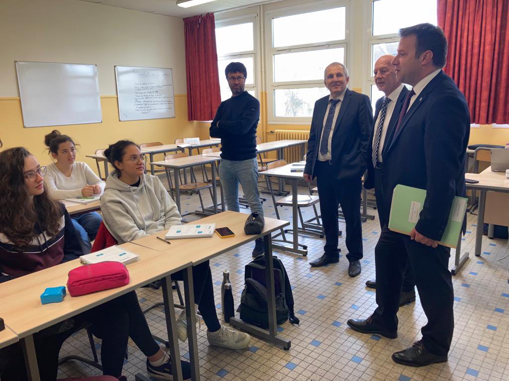 Loïg Chesnais-Girard tweet media