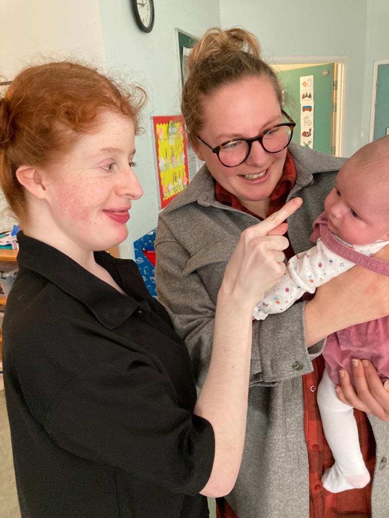 Team_Oaklands's tweet image. Lovely to welcome our newest, and cutest member of @Team_Oaklands , baby Ailsa! And obviously lovely to see her Mummy, Beech Class teacher, Sarah, too! 😍 #Edinburgh #ThursdayThoughts #babylove