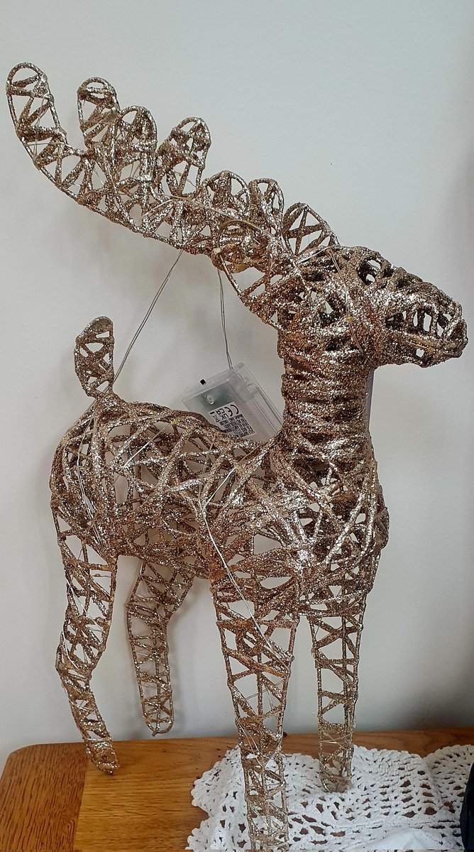 _ValODonovan's tweet photo. Every year there's a new decoration. 
This is this year's.

Oh, and it lights up....obvs 🙄🤣

#tisthesparklyseason #wellalmost #christmasdecorations #deer #myfavouriteanimal https://t.co/9mp94jNoZ8