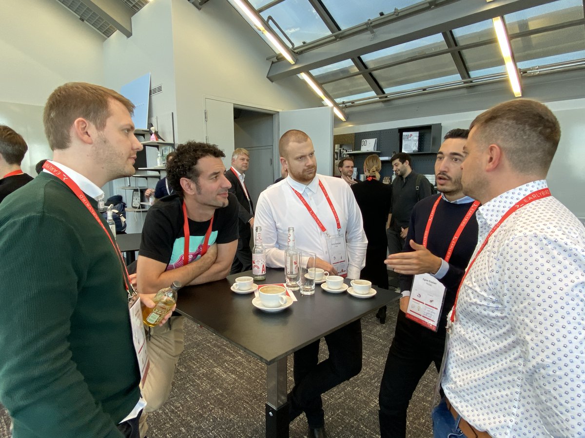 EarlybirdVC's tweet image. 🎯Having the right #startup team in place seems more crucial than ever.
At a recent #EBVCgang gathering, we heard from #founders & C-levels across the Earlybird family of funds.
Benefit from their collective tips on hiring talent & thanks for attending: bit.ly/3GcYNB0