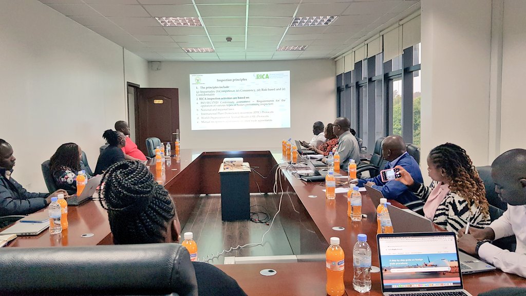 SagweOnX's tweet image. Meeting with the Rwanda Inspectorate, Competition &amp;amp; Consumer Protection Authority (RICA) @InspectorateRw to exchange best practices in facilitating exports #TradeFacilitation #SimplificationWorks @KenTrade_G2B @giz_gmbh