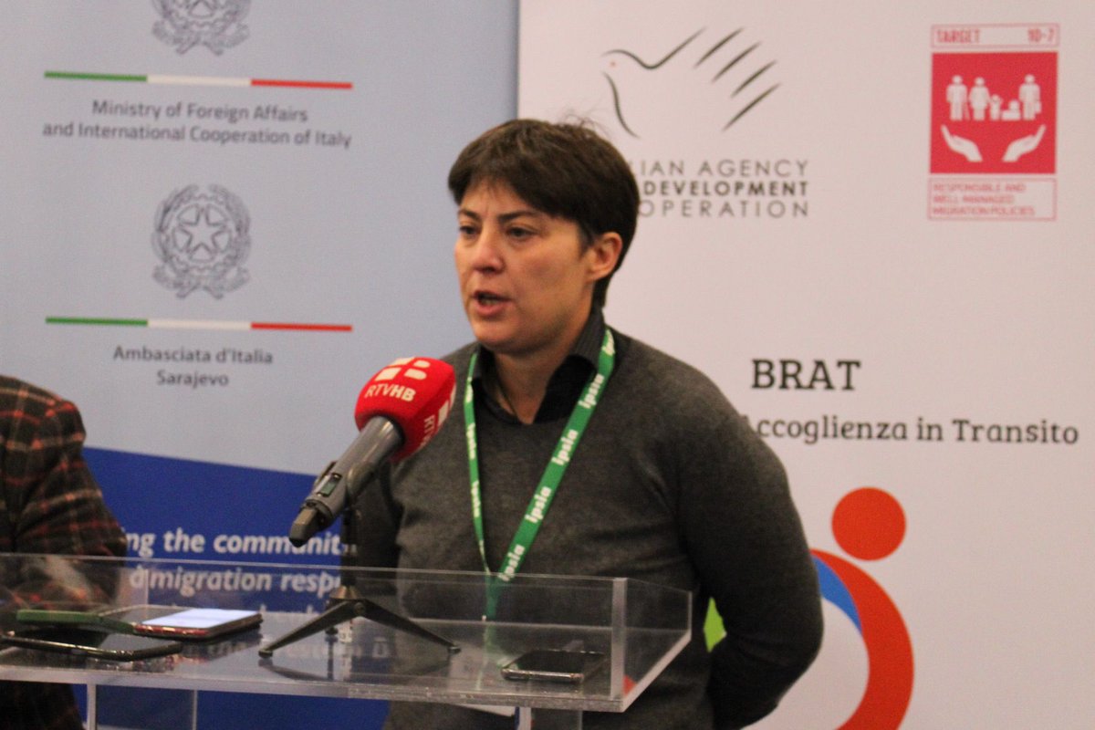 italyinbih's tweet photo. Today in #Sarajevo we presented 🇮🇹 projects aimed at assisting 🇧🇦 in managing #migration flows
🙏 to our partners: @IOMBiH financed by #FondoMigrazioni of @ItalyMFA_int, #italian CSOs @ipsia_acli @CaritasItaliana @crocerossa financed by @AICSTirana &amp; 🇧🇦 #CrveniKriz @MSBosnia https://t.co/sPlnrAp0wx