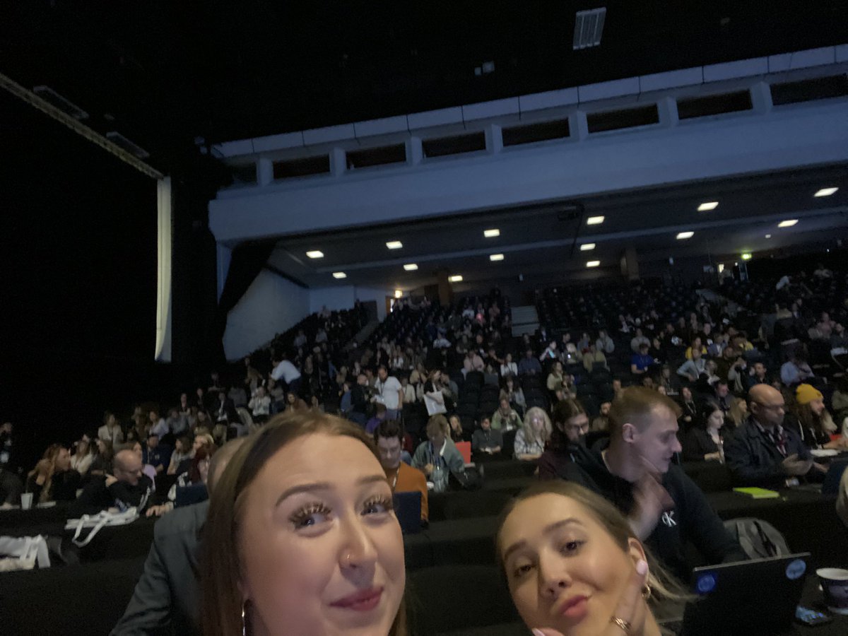 Couldn’t sum this year with just 4 photos so here are some more highlights including clumsy <a href="/DamianSummersPR/">Damian Summers</a> , way too many falafel wraps and the best person in the world <a href="/abbiemcevaddy/">Abs</a> ❤️