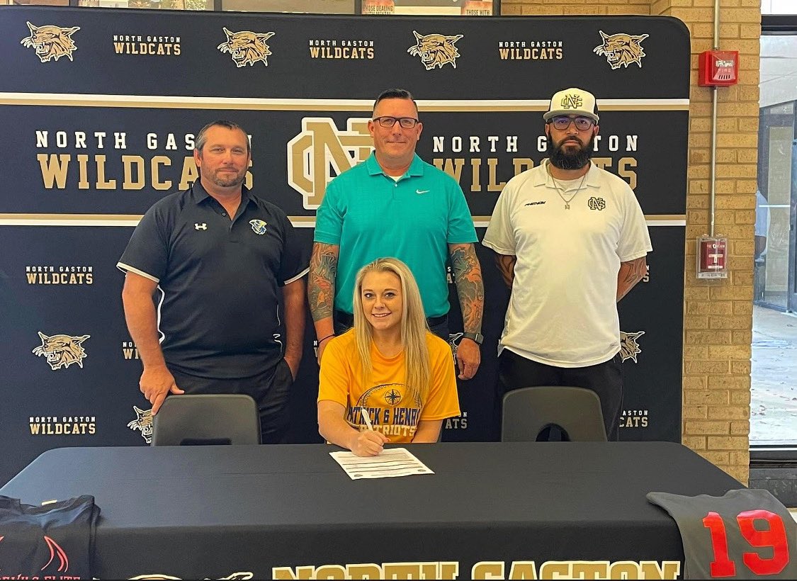 Congratulations to Madison Sipes on signing with Patrick &amp; Henry community college to further her education and softball career!! <a href="/patrickhenrycol/">Patrick Henry College</a>