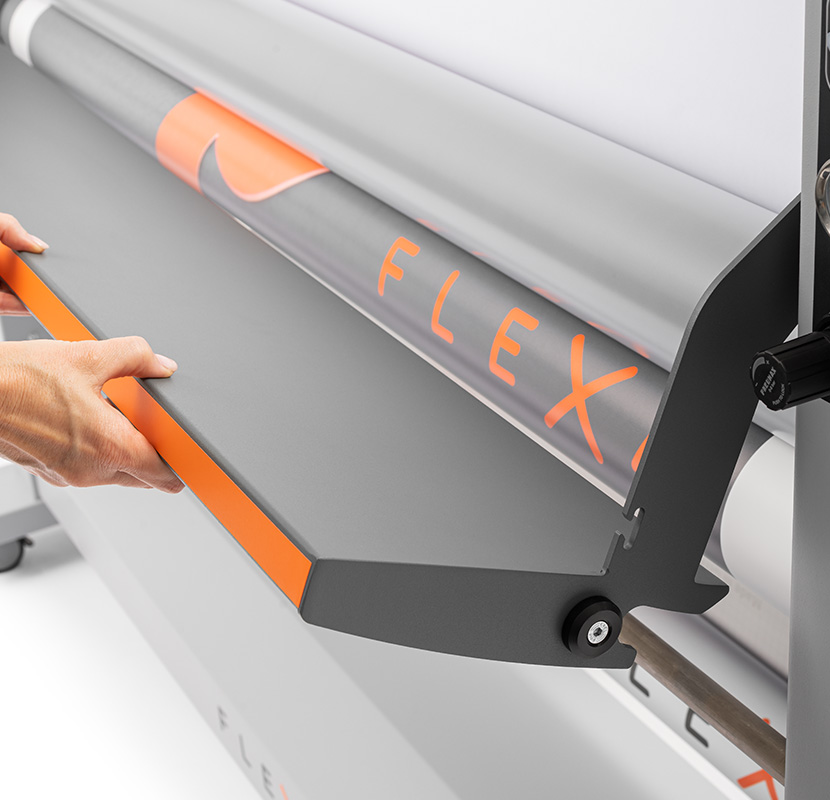 Presentamos la nueva #laminadora profesional Easy Lite Air de <a href="/FlexaSrl/">Flexa Srl</a> de gran formato con sistema neumático de subida y bajada de rodillo superior, un ancho de trabajo de 1600 mm y la mejor relación calidad, precio y rendimiento.

ℹ️ ow.ly/ihvx50LzM9K