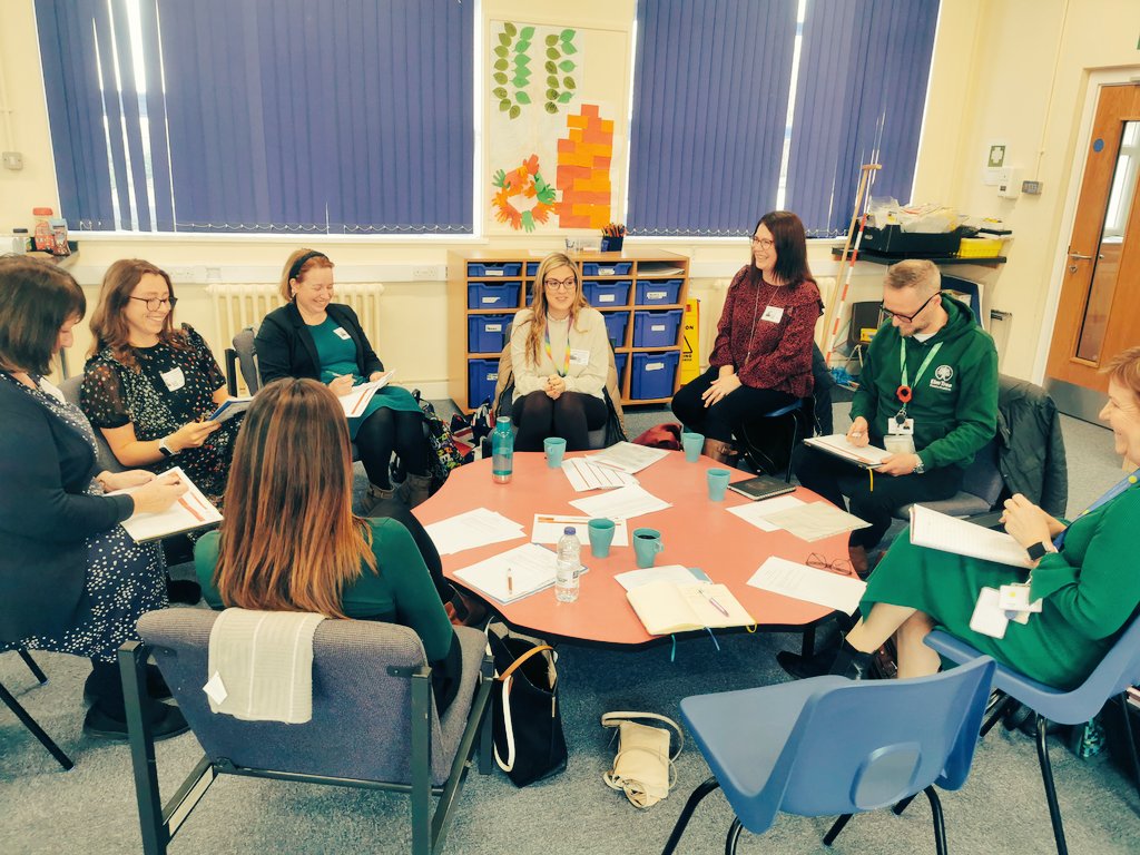 nickyclements71's tweet photo. Some fantastic #earlymaths conversations at our first @VicAcademies #EYFS network of the year! 
Thank you @DevonshireInf for hosting 🤗 https://t.co/2wi1WRUL9a