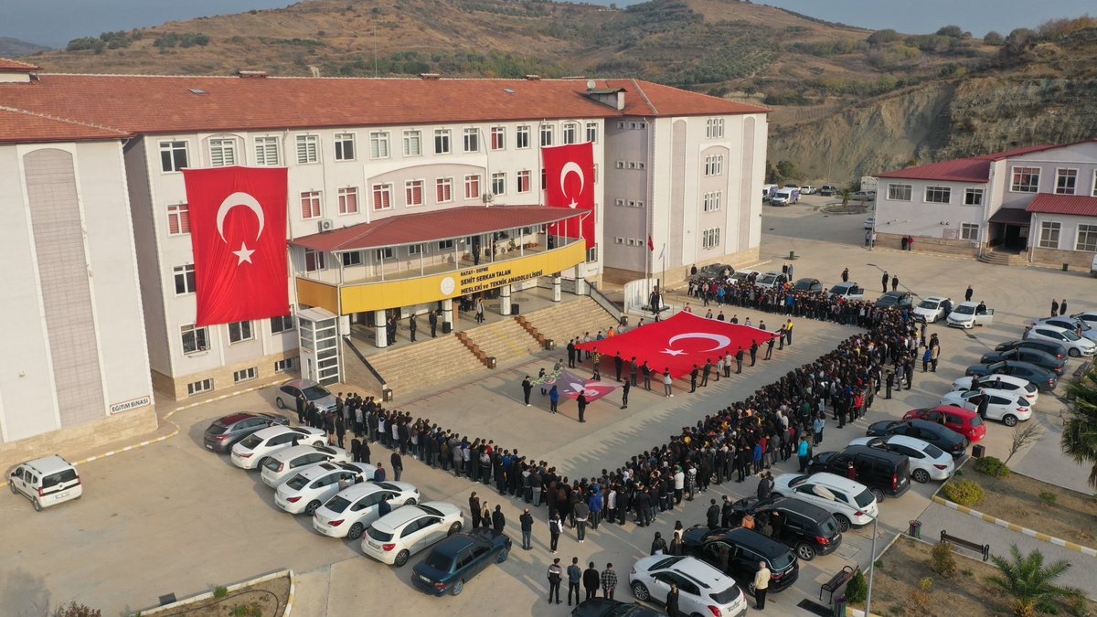 Atamızı minnet ve rahmetle anıyoruz.
#10Kasim193oo