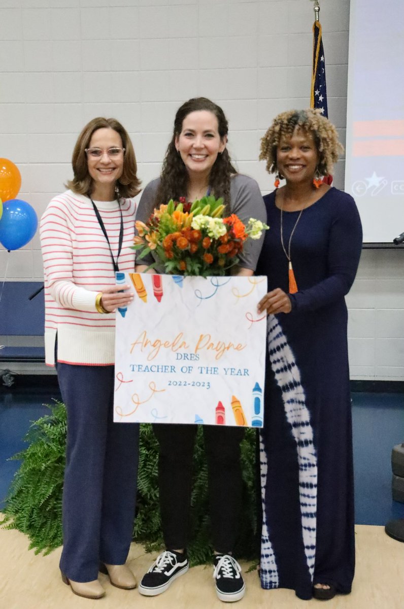 Dean_Road_Elem's tweet photo. Congratulations to Angela Payne for being named Dean Road’s Teacher of the Year! We are so proud of you! https://t.co/1u4ittHrOJ