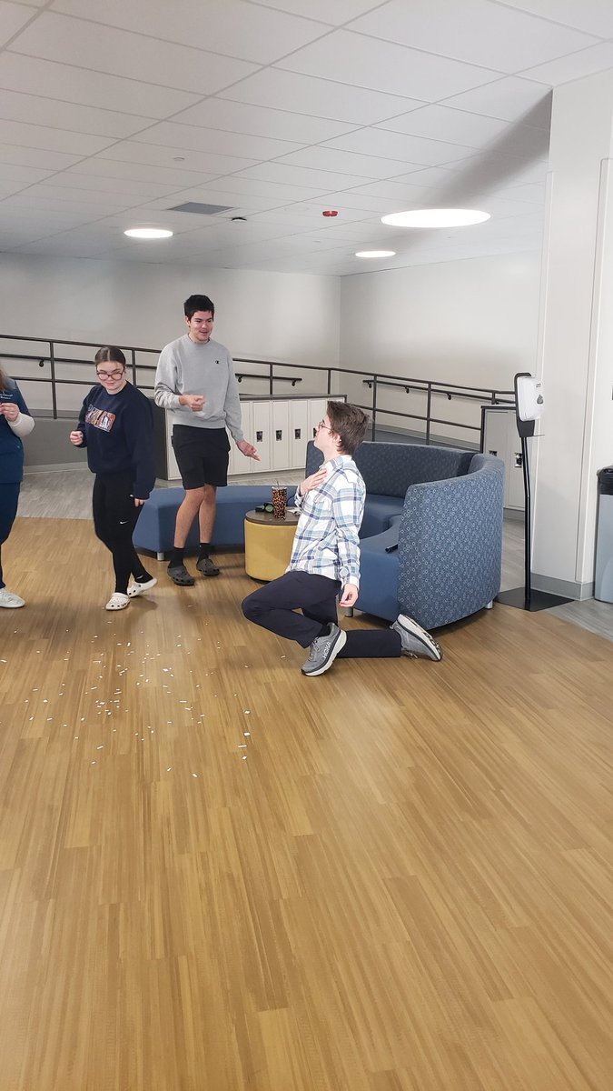 T_Giles178's tweet photo. Acting out one of Shakespeare's sonnets with my first period favorites! https://t.co/gHBEDDwftN