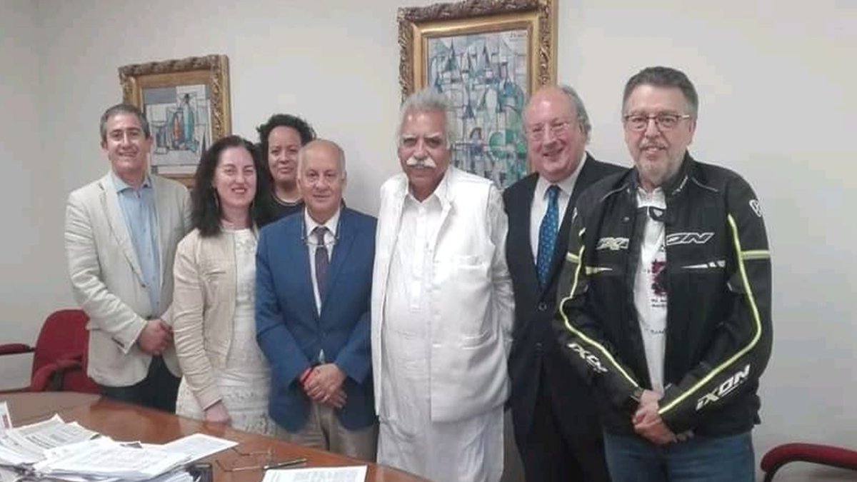 cescyl's tweet photo. 🗓️10 noviembre 2022⏰19:00 h. El presidente del @cescyl, Enrique Cabero, asiste al acto constituyente de la ASOCIACIÓN IQBAL MASIH CONTRA LA ESCLAVITUD #AIMCE @iqbal_masih 📍 @GraSocSalamanca Rector Esperabé, 67
➡️INVITACIÓN e INFO https://t.co/tAfYUY6VzI https://t.co/bMDl3tXJXL