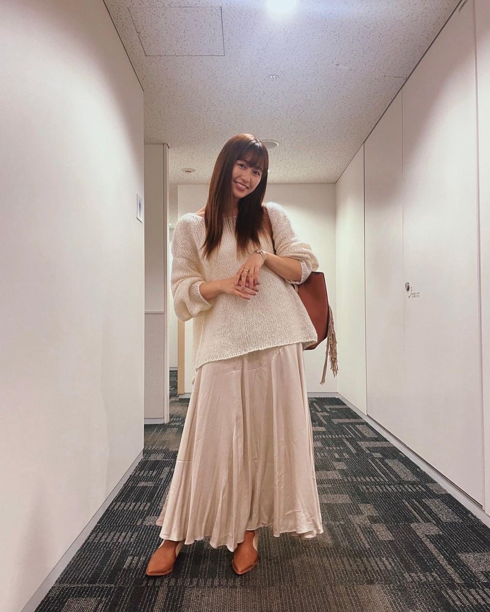 Miimg11's tweet photo. 佐々木彩夏
https://t.co/ZKzEe4G2o5
🤎
今日の私服🍯
ウエスタンブーツで甘くなりすぎないようにしたよ〜
#ootd
#あーコーデ
#babylone
#frayid
#loewe
#alexiastam
#ウエスタンブーツ
#オールホワイトコーデ
#あーりんぐらむ https://t.co/tPmVR8rtVz