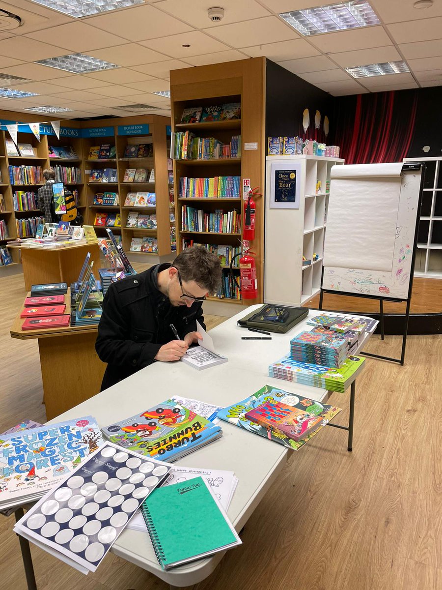 Oxford Children's Books (@oxfordchildrens) on Twitter photo We had lots of enthusiastic visitors to the #RaiseAReader van at our first stop in #Cambridge with <a href="/Matty_Long/">Matty Long</a> at <a href="/heffersbookshop/">Heffers Bookshop</a> this morning. Next up we’re heading to a local school for some Super Happy Magic fun! We had lots of enthusiastic visitors to the #RaiseAReader van at our first stop in #Cambridge with <a href="/Matty_Long/">Matty Long</a> at <a href="/heffersbookshop/">Heffers Bookshop</a> this morning. Next up we’re heading to a local school for some Super Happy Magic fun!
