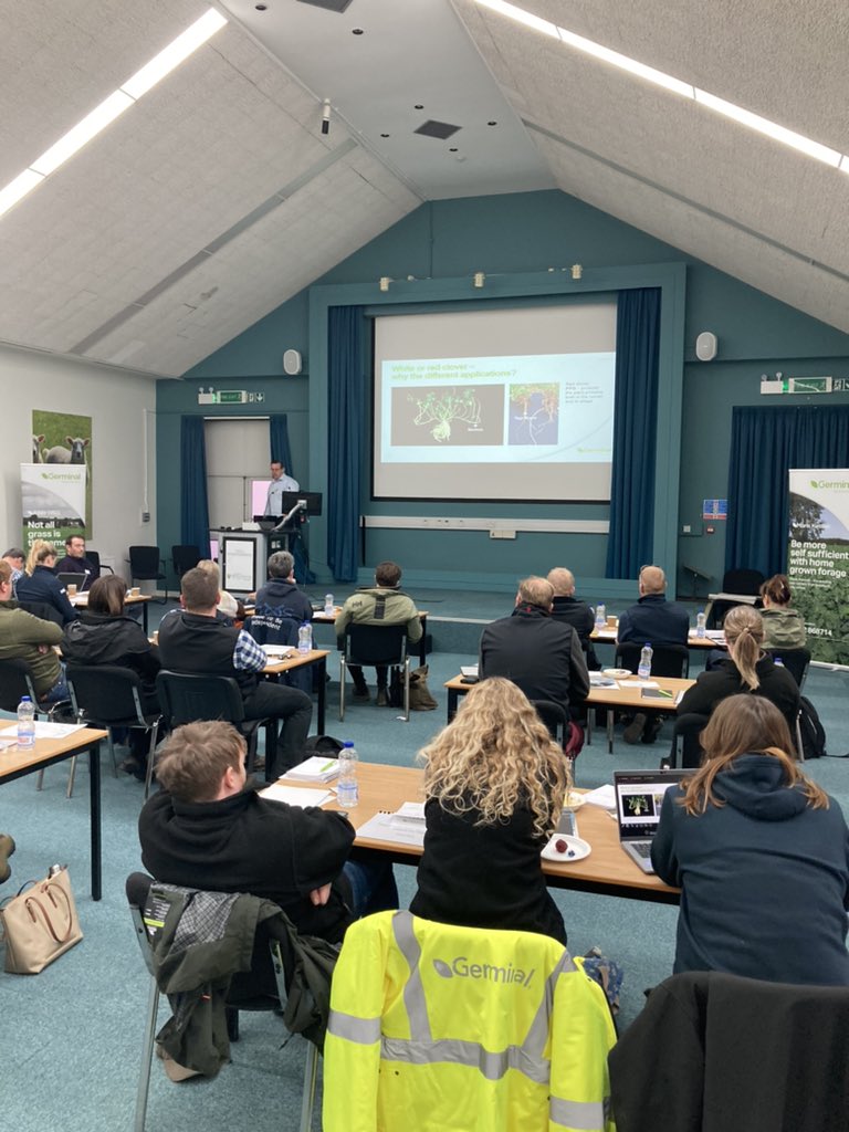 Ben Wixey from Germinal giving take home messages @ #foragetraining
