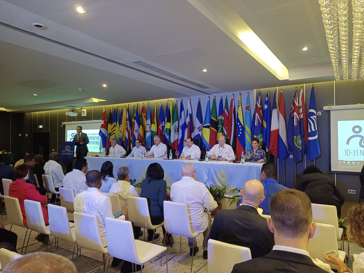 AlegnaLas's tweet photo. Today| Do not miss anything at the 6th International Conference of the @ACS_AEC. Follow live all the events through the official YouTube channels of #MINCEX_CUBA and ProCuba starting at 8:30 am.
#CaribeUnido
English https://t.co/NbFPObGlu5
Spanish https://t.co/vgIJnkbVwr https://t.co/lB72p1CmkC