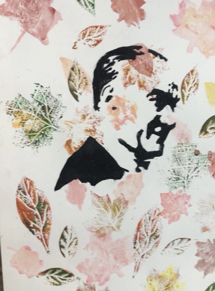 Öğrencilerimiz Atamıza özlemlerini eserleriyle dile getirdi.
“10 Kasım Sergimiz”
#AtatürkDemek 
#10kasım