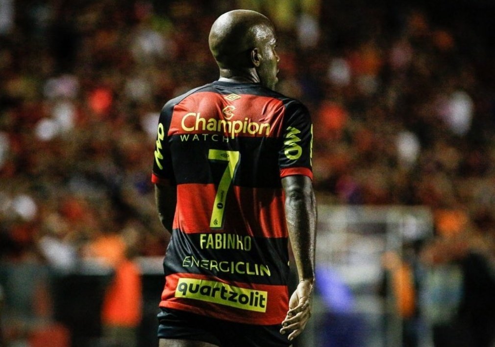 sofascoredoleao's tweet photo. Fabinho (35 anos) foi o meia com a Maior Nota SofaScore (7.00) do Sport no brasileirãoB:

⚔ 29 jogos
⚽️ 3 gols
✅ 80% acerto no passe
↗️ 62% acerto no passe longo (90/146!)
🦁 56% disputas ganhas (200/354)
🆚️ 67 desarmes (!)
🔃 41 interceptações (!)
👊 41 faltas (44 sofridas!) https://t.co/oBk83oT1qa