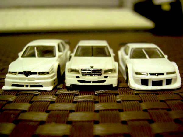 yandel_channel's tweet photo. #これを見た人はスリーショットを貼れ
#ドイツツーリングカー選手権 
#DTM95
#herpa 
#ヘルパ
#ミニカー 
#アルファロメオ 
#AMGメルセデス 
#オペル https://t.co/nSp1E6MFMY
