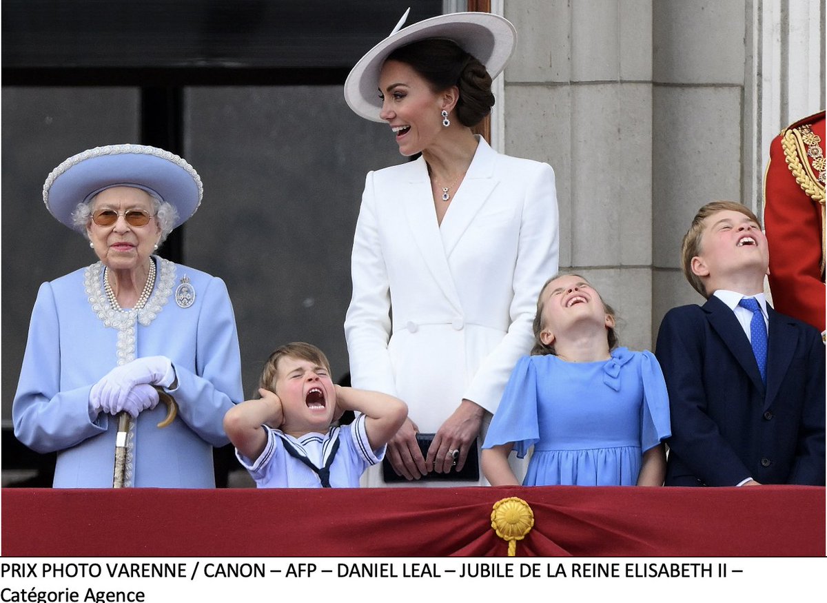 fondatvarenne's tweet image. #PrixVarenne2022 👉 1/2 Dernier jury* ce matin, celui de la Photo avec notre partenaire @CanonFrance qui a désigné sur 121 images/56 candidats, 5 photos primées↩️