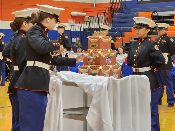 VVSD365U's tweet photo. Happy Birthday to the United States Marine Corps, founded November 10, 1775. Cadet Captain Emily Beechler of the Romeoville HS USMC Junior ROTC cut the cake at the celebration at RHS.
#EveryLearner 365 https://t.co/krgYM7WBQ8
