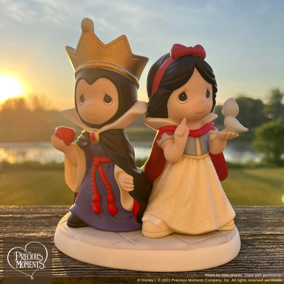 preciousmoment's tweet photo. Focus on the bluebird of happiness rather than a poisoned apple, and good will ultimately win!
https://t.co/PlNSAFtRU5
#PreciousMoments #LifesPreciousMoments #DisneyCollectibles #DisneyShowcaseCollection #SnowWhite #SnowWhiteCollectibles https://t.co/end6BZGWgs