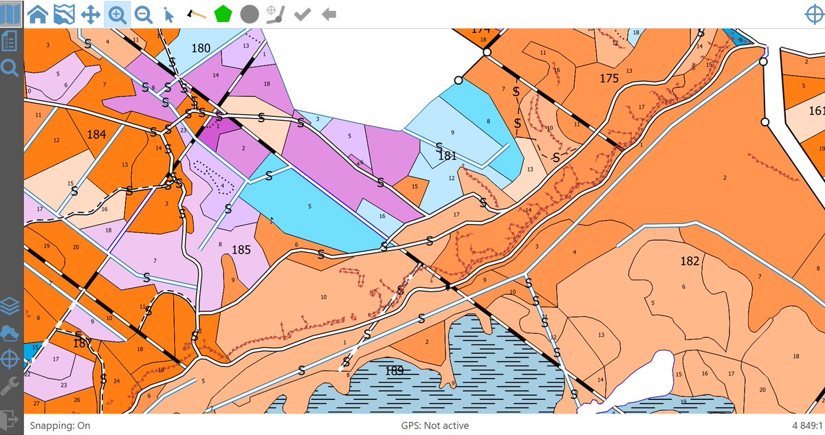 Paldies <a href="/OSMLatvija/">OSM Latvija</a> aktīvistiem, par iespēju izmantot meža apsaimniekošanas plānošanā pie Rīgas iezīmēto ierakumu informāciju.
