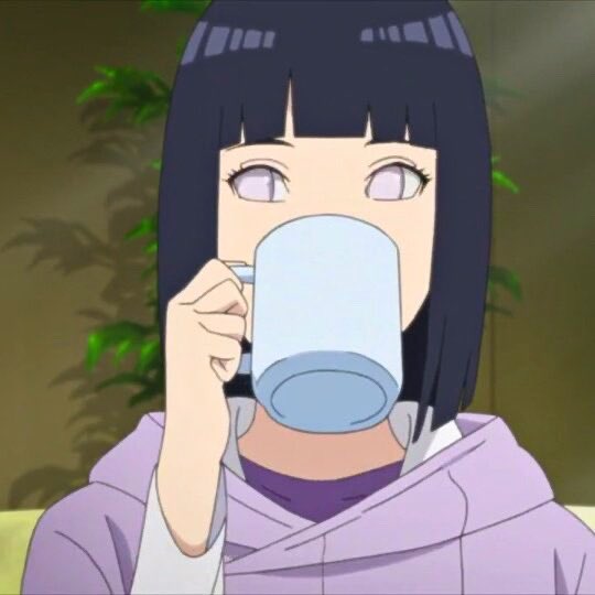 remember when Hinata antis got so mad at Hinata for being top 4 in official poll? They're always calling her 'maid' for always cleaning her house and yet, she still able to be on top, easily, without effort, and with little screen time. 😛 This 'maid' popularity is unmatched FYI!