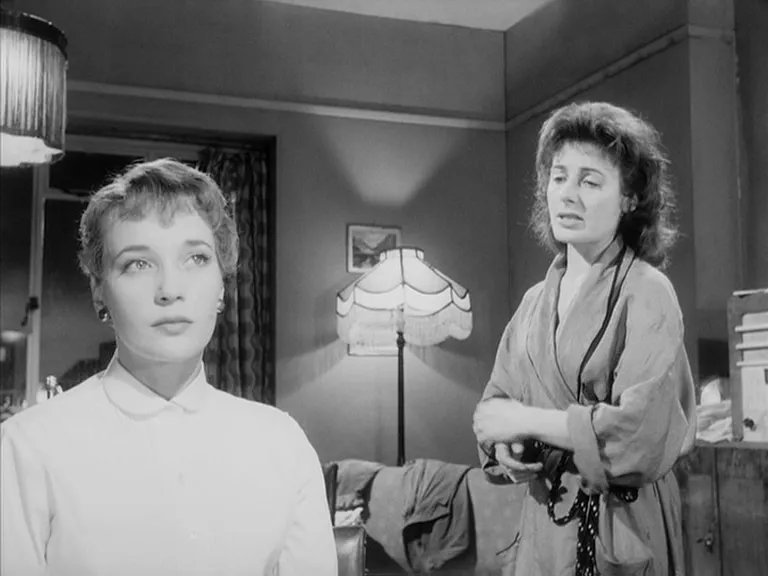 Highly acclaimed 'kitchen sink' drama - a real rich tea and a cuppa film - WOMAN IN A DRESSING GOWN (1957) 4:05pm #YvonneMitchell #AnthonyQuayle #SylviaSyms #TPTVsubtitles